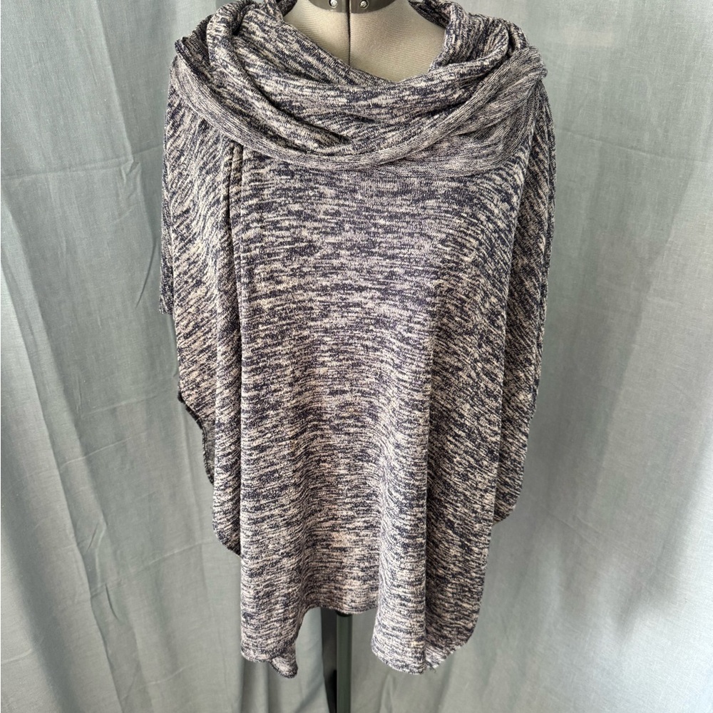 Rachel Kate Marled Gray Poncho
